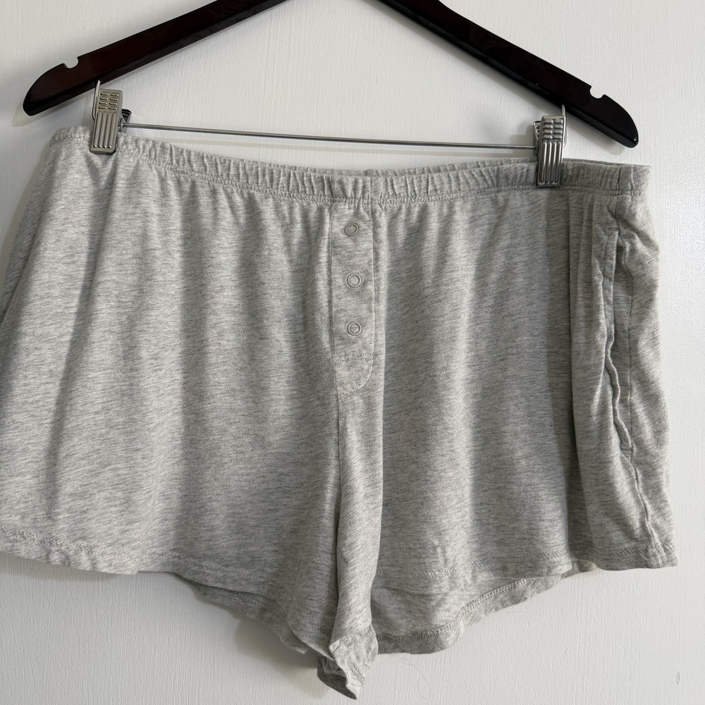 Stars Above Gray Pajama Shorts Size XL